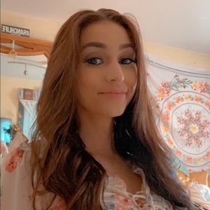 Meet your Posher, Savannah